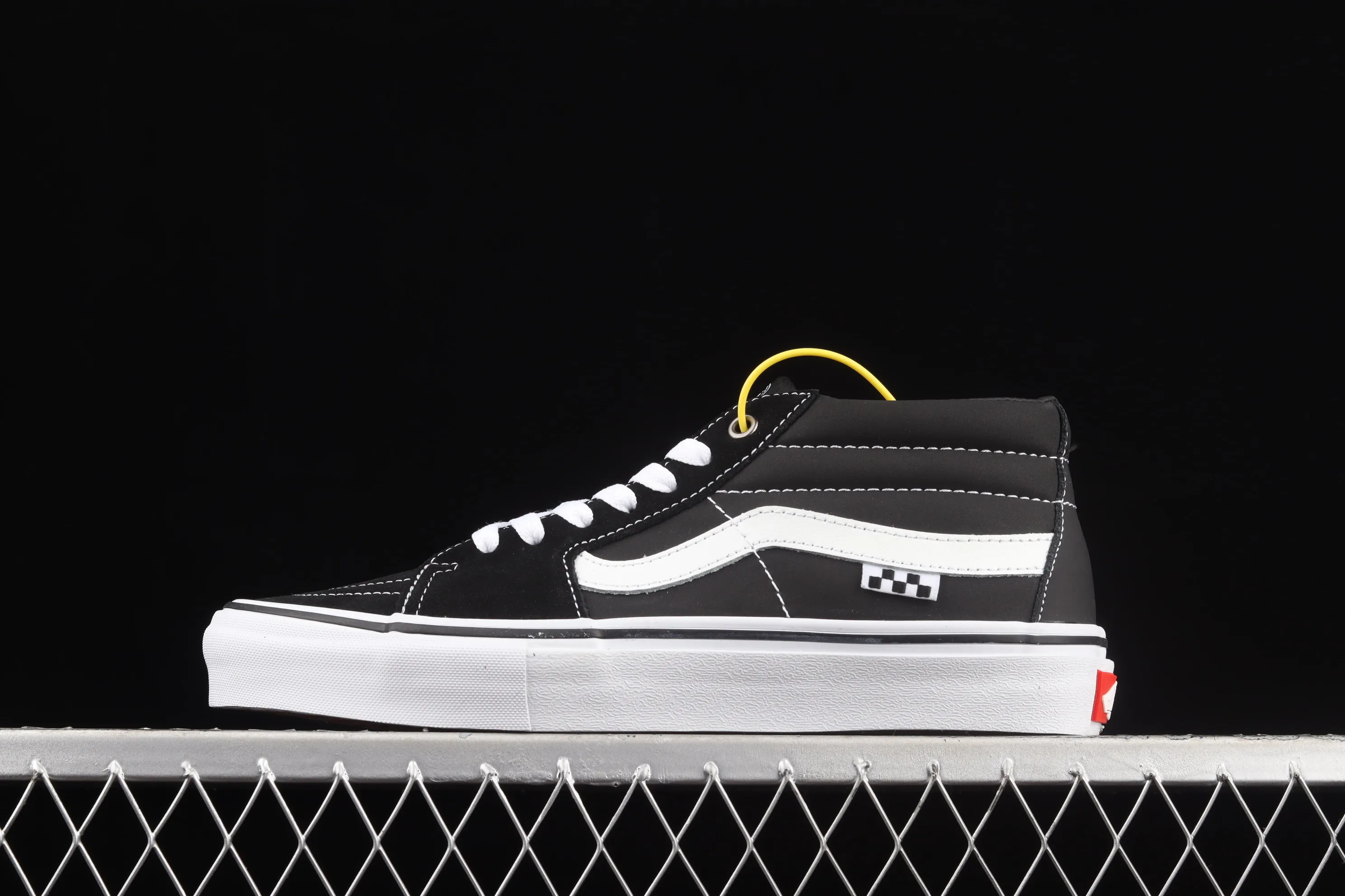 All categories Vans Vans series Vans Mid Vans Kate SK8-Mid black and white suede professional skateboard shoes commemorating legendary skater superstar Jeff Grosso VN0A5FCG625